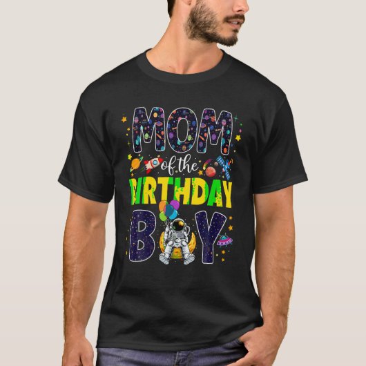 母の誕生日男の子の母2番目の宇宙アウト Tシャツ (正面)