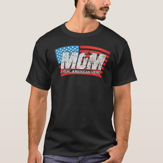 母はアメリ実在カの英雄 Tシャツ (正面)