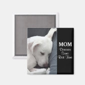 母は休憩時間に値する可愛い白い子犬 マグネット (正面/裏面)