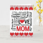 母は愛である – 多才な母のための母の日 カード (黄色い花)