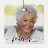 母は永遠に私たちのハート記念写真 セラミックオーナメント (裏面)