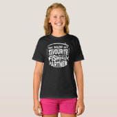 母は私の魚釣りお気に入りのパートナー。 Tシャツ (正面フル)