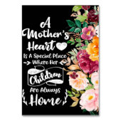 母は花の贈り物、母の日の贈り物のようなものだ テーブルナンバー (正面)