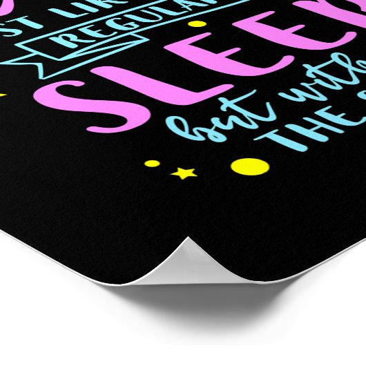 母は通常の睡眠と同じようにMustなしで眠る ポスター (角)