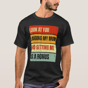 母を上陸させて私を盆に迎えに行く Tシャツ