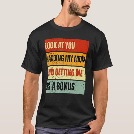 母を上陸させて私を盆に迎えに行く Tシャツ (正面)