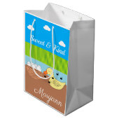 母アヒルが卵を歌う ミディアムペーパーバッグ (裏面アングル)