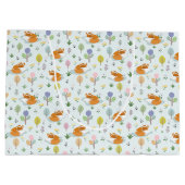 母キツネベビーキツネ森で眠る ラージペーパーバッグ (裏面)