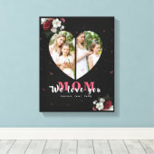 母シンプルの日に贈る黒いハート形のプレゼント キャンバスプリント (インサイチュ (ウッドフロア))