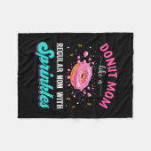 母ドーナツ母ふわりつきの普通のお母さんのように フリースブランケット (正面(横))