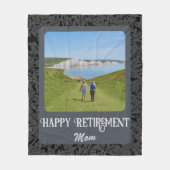 母パーソナライズされたグレーに対する幸福な退職金 フリースブランケット (正面)