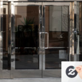 母マリア(ブロンド)ベビーイエズス窓にしがみつく ウィンドウサイン (オフィスドア)