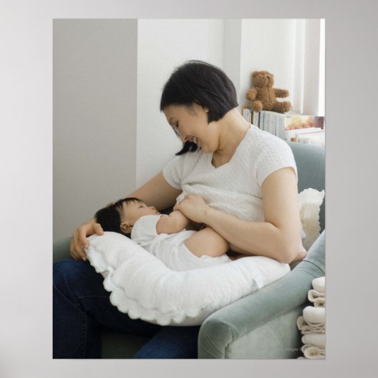 母乳食べ物を与え児の娘 ポスター (正面)