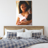 母乳食べ物を与え生まれたばかりの キャンバスプリント (インサイチュ (寝室))