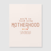 母性のようなフードを持たない (正面)