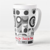 母性：愛で動く，コーヒーで燃料。 カフェラテマグ (右アングル)