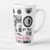 母性：愛で動く，コーヒーで燃料。 カフェラテマグ (右)