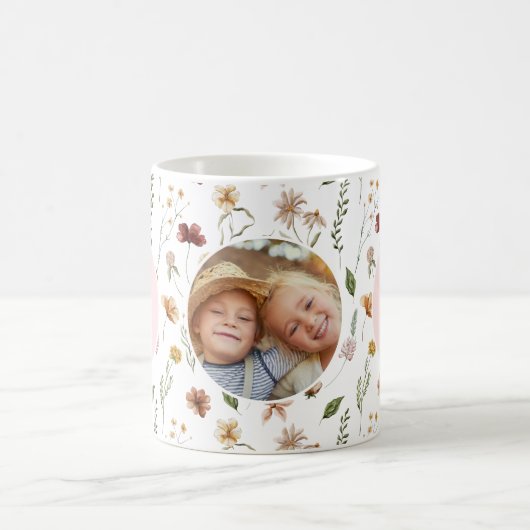 母最高の生花の写真母の日のマグカップ コーヒーマグカップ (中央)