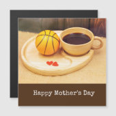母親のためのコーヒーカップ付きバスケットボールの母の日 (正面/裏面)
