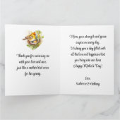 母食べ物を与え鳥のベビー母の日 カード (内部)