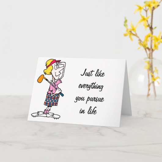 「母」はゴルフで一つの穴に得点し、母である カード (黄色い花)