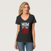 母Dのための2人の少年のレックス恐竜の女性ママ Tシャツ (正面フル)