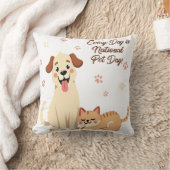 毎日がナショナルペットの日 – かわいい犬と猫 クッション (ブランケット)