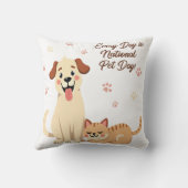 毎日がナショナルペットの日 – かわいい犬と猫 クッション (裏面)