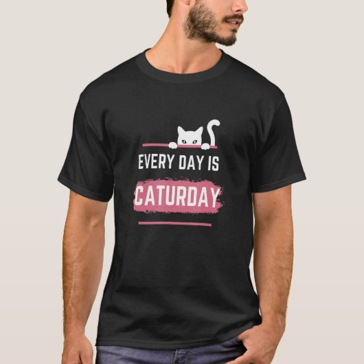 毎日が可愛い猫パン Tシャツ (正面)