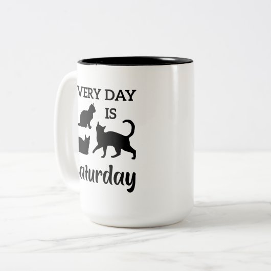 毎日が猫おもしろい熱狂するだ ツートーンマグカップ (正面左)