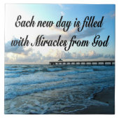 毎日が神の奇跡だ タイル (正面)