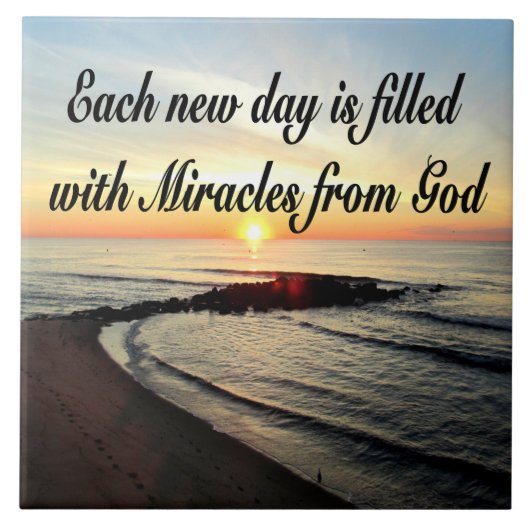 毎日が神の奇跡である タイル (正面)