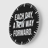 毎日のフォワード – 成功、ジム、ハッスル、グラインド ラージ壁時計 (傾斜)