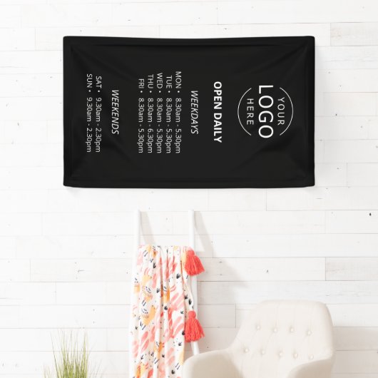 毎日の営業時間を開くロゴストアの看板 横断幕 (インサイチュ)