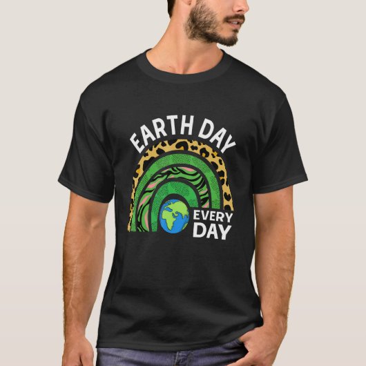 毎日の地球の日2022レインボーヒョウPlを復元 Tシャツ (正面)