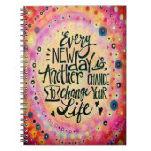 毎日の新しい日ピンク勇気付けられるトレンディー ノートブック (正面)