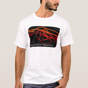 毎日の美しいの-赤い夜渦巻 Tシャツ