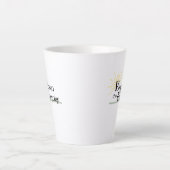 毎日をもっと明るく カフェラテマグ (正面)