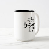 毎日インスパイアの引用文のコーヒーマグ ツートーンマグカップ (正面右)