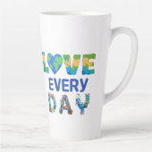 毎日マッチする愛の大地 カフェラテマグ (右)