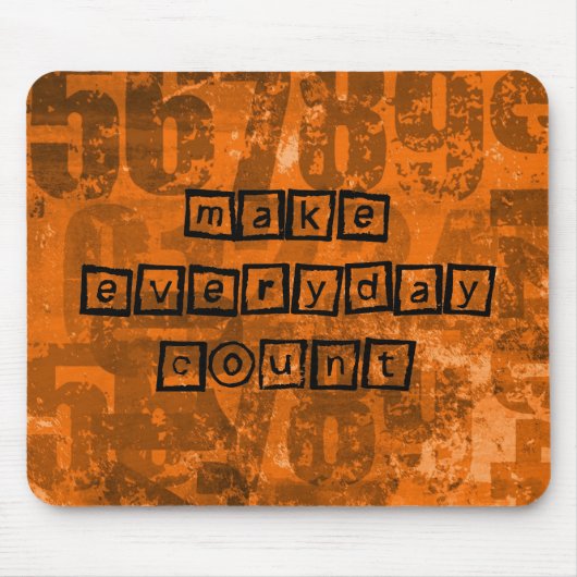毎日古い数字で数えグランジる マウスパッド (正面)