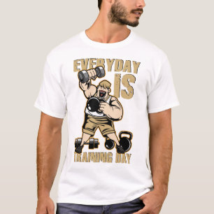 毎日日を訓練しています Tシャツ