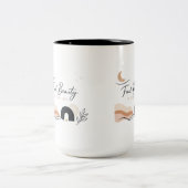 毎日美しさを見つける ギフト コーヒーマグ ツートーンマグカップ (中央)