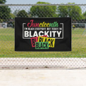 毎日10月10日の黒だが、今日は私は黒人だ 横断幕 (インサイチュ)