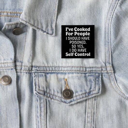 毒を盛るべき人のために料理した 缶バッジ (インサイチュ)
