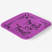 毒紫色のトリックまたは治療 ペーパープレート (傾斜あり)