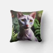 「毛のない猫のツナお洒落とシルキー」 クッション (裏面)