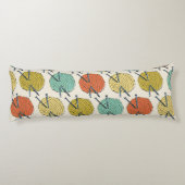 毛カラフル糸玉 ボディピロー (裏面)