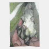 毛布に眠る砂糖滑空機 キッチンタオル (縦)