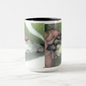 毛布に眠る砂糖滑空機 マグカップ (中央)